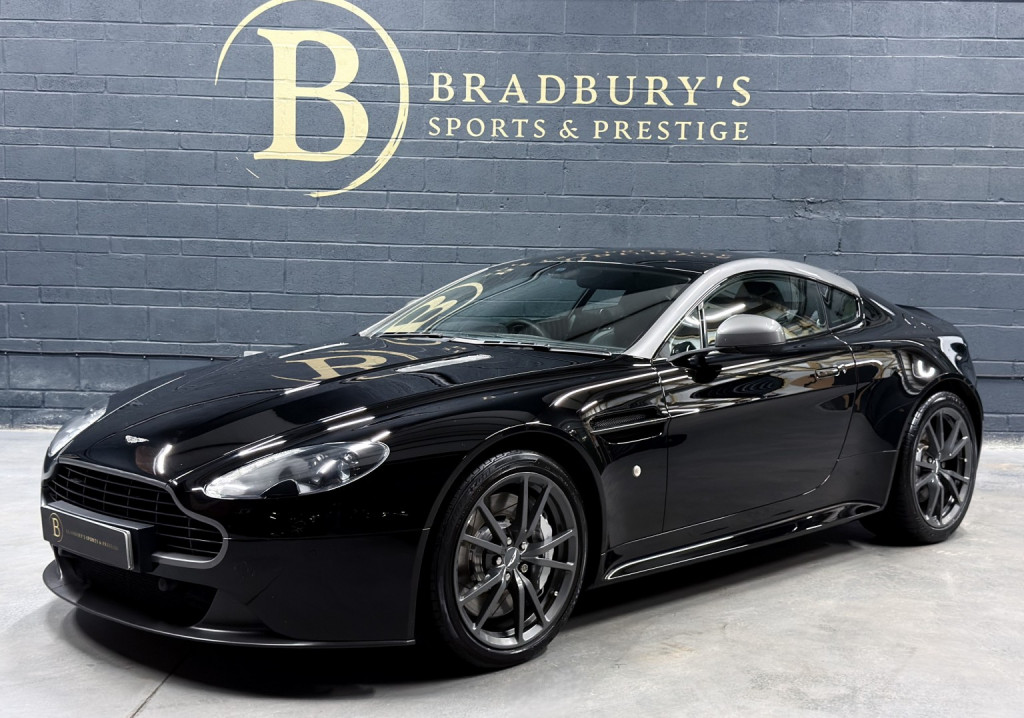 2015 Aston Martin Vantage